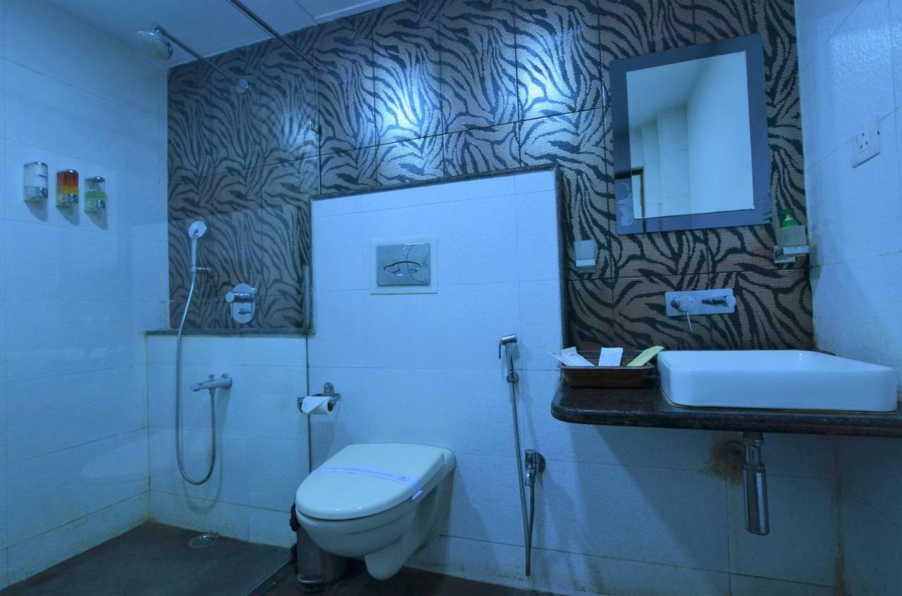כלכותה The Majestic Suites חדר תמונה