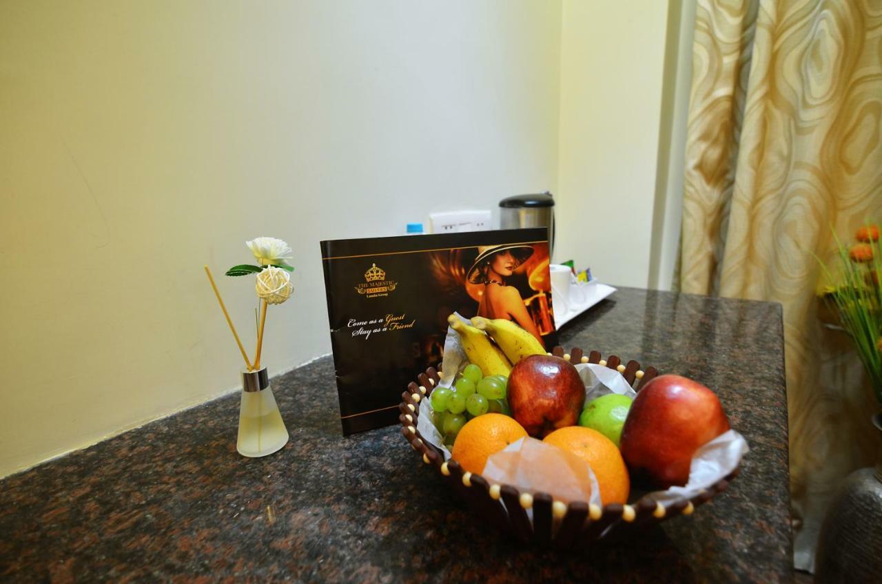 כלכותה The Majestic Suites מראה חיצוני תמונה